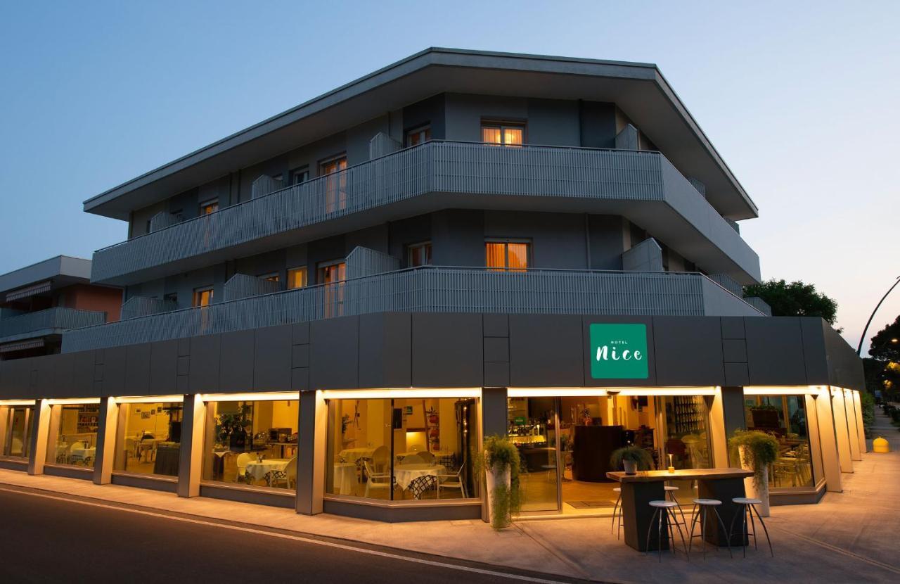 Nice Hotel Bibione Exterior photo