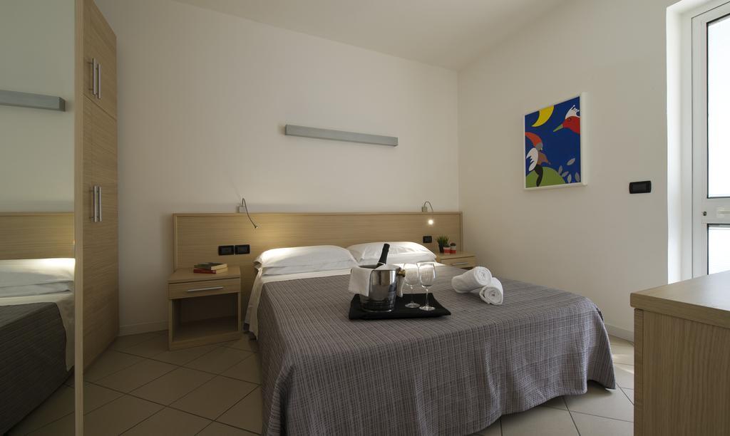 Nice Hotel Bibione Exterior photo