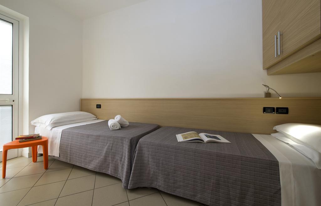 Nice Hotel Bibione Exterior photo