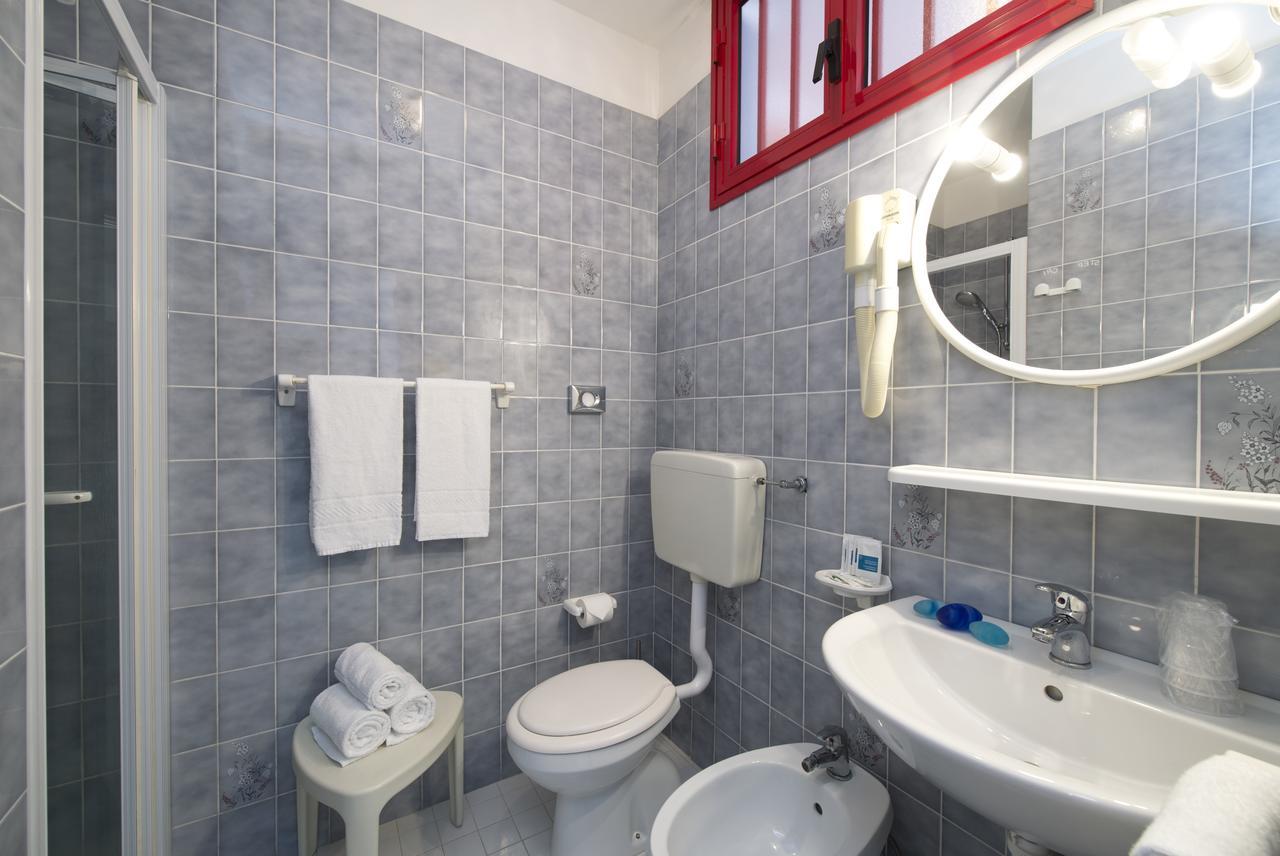 Nice Hotel Bibione Exterior photo
